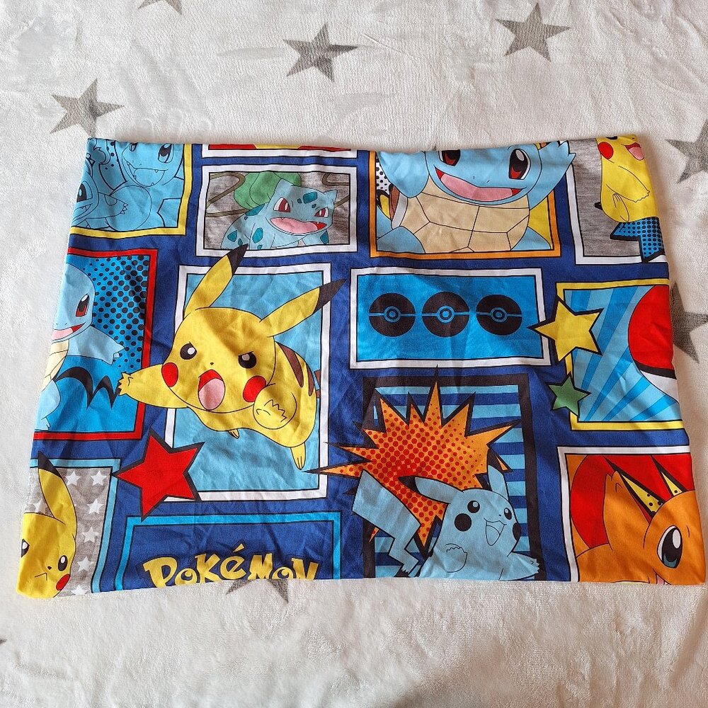 2021 Pokemon‎ Standard Pillow Sham Case Pikachu Charmander Squirtle (1)